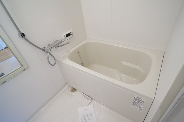 ヴィオレット宝塚の浴室