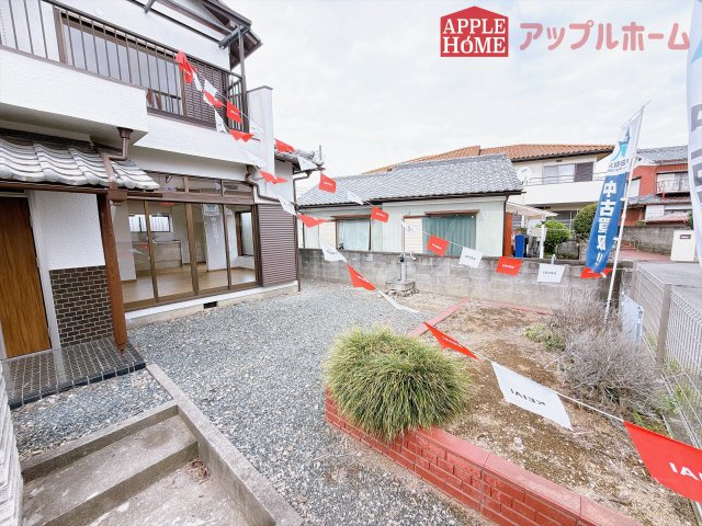 [中古住宅] 熊谷市小島 1期の庭|日当たりの良いお庭でお子様も嬉しい♪家庭菜園やガーデニングも可能です！