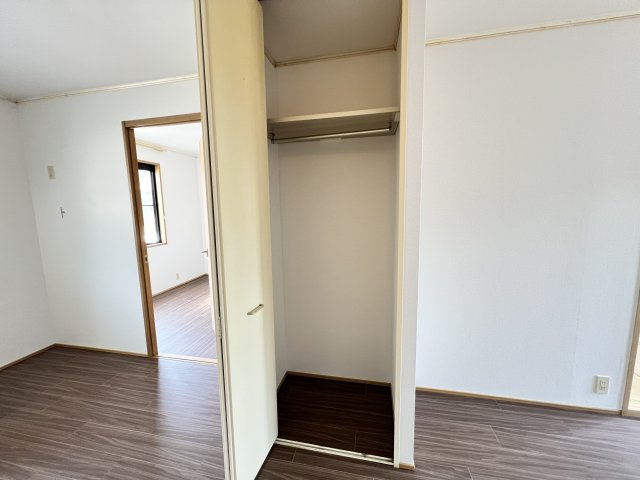ラフィーネ南郊　Dの収納
