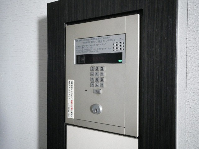 大阪市西区千代崎２丁目の賃貸マンションのセキュリティ