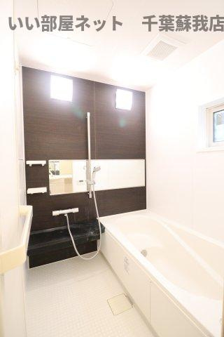 サンライズ池田の浴室|日々の疲れを癒すお風呂付です