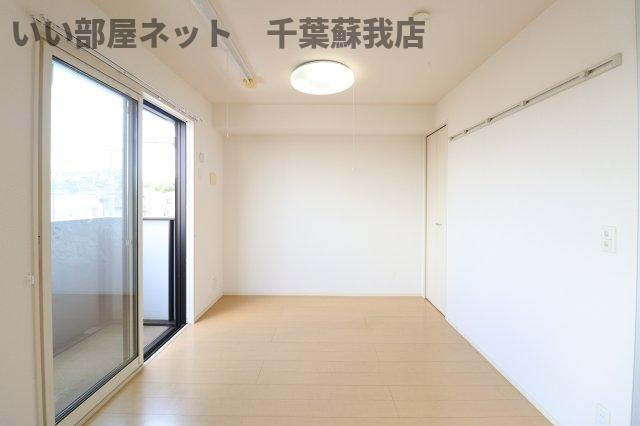 サンライズ池田の洋室|洋室です