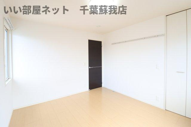 サンライズ池田の洋室|スタンダードな洋室です