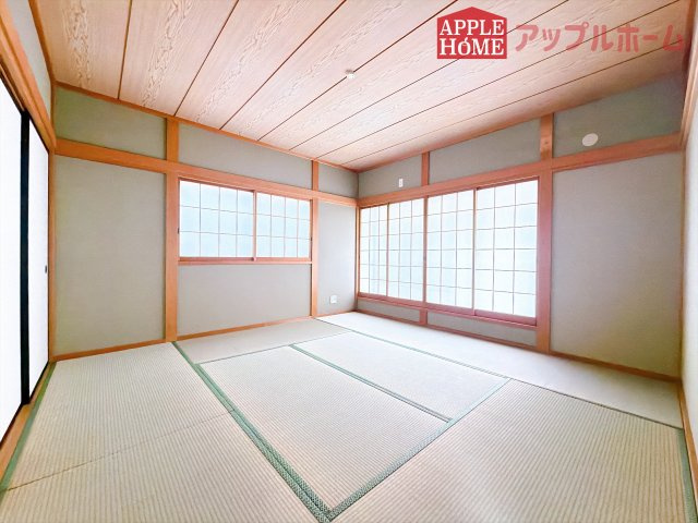 [中古住宅] 熊谷市玉井南 1期の和室|２階居室は全室収納あり！たっぷりある収納活用でお部屋もキレイを保てます♪