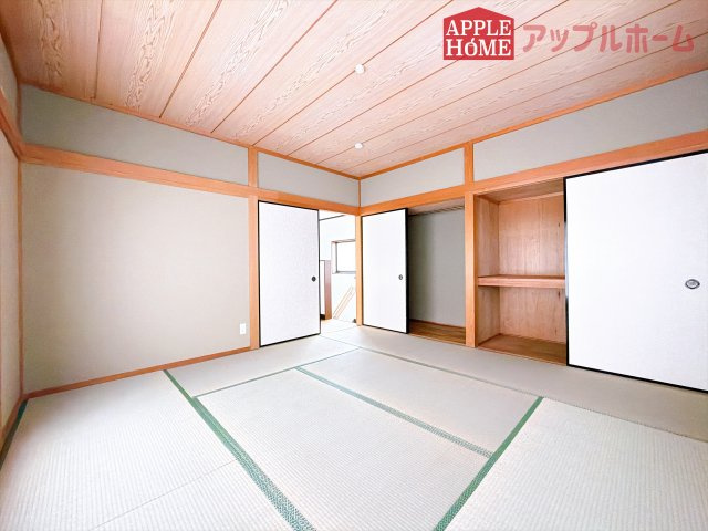 [中古住宅] 熊谷市玉井南 1期の和室|２階居室は全室収納あり！たっぷりある収納活用でお部屋もキレイを保てます♪