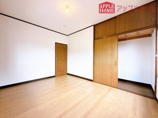 [中古住宅] 熊谷市玉井南 1期の洋室|２階居室は全室収納あり！たっぷりある収納活用でお部屋もキレイを保てます♪