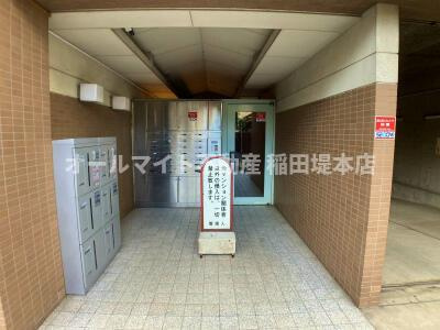 川崎市多摩区枡形３丁目の賃貸マンションのエントランス