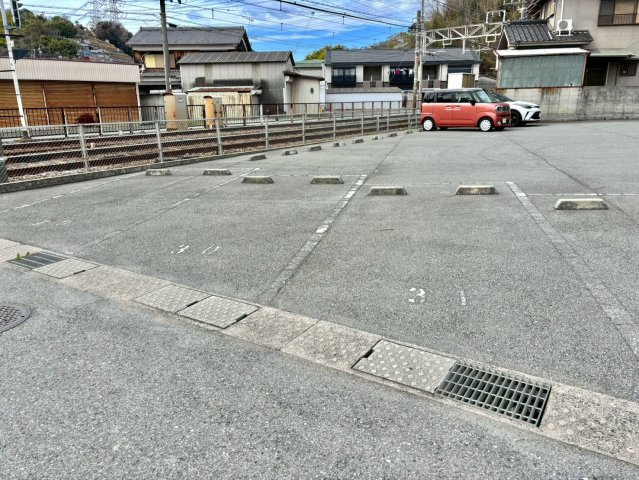 アクティブライフの駐車場