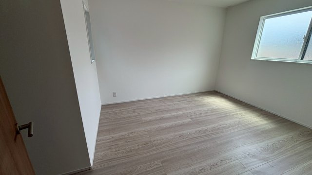 引野4丁目②3号棟の洋室