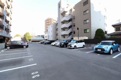 【駐車場】 | ヴィザージュ鶴見緑地