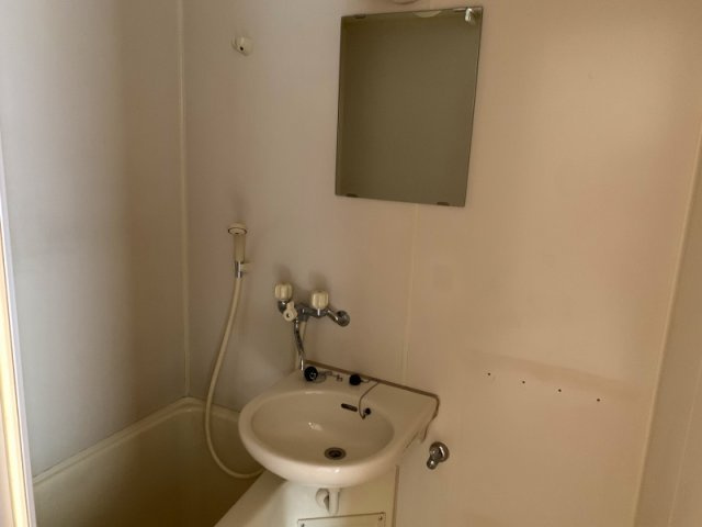 服部マンションの洗面所