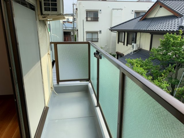 服部マンションのバルコニー