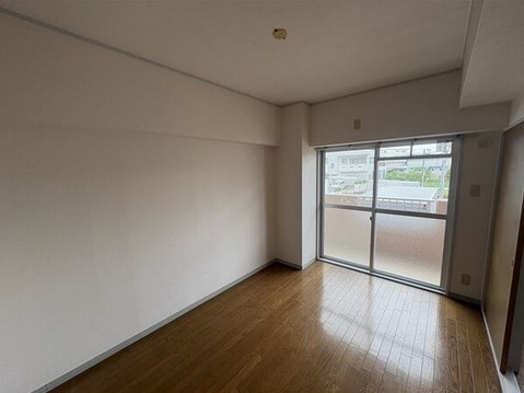 【寝室】 | ヒルズ池場