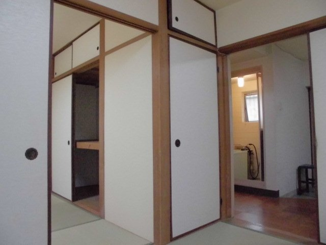 西村マンションの収納