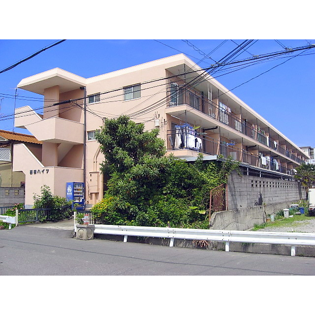 西田ハイツの外観