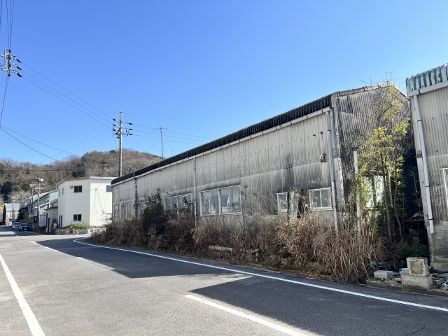 岡崎市稲熊町字赤松　工場用地の外観