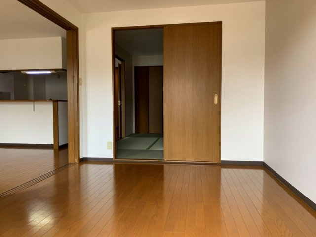 日恵ハイツE棟の子供部屋