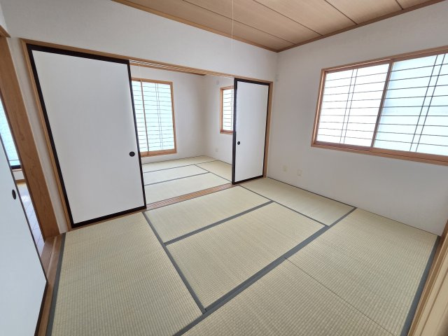 前橋市文京町　中古住宅の和室|2階北西側6帖の和室です。