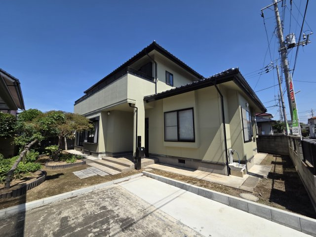 前橋市文京町　中古住宅の外観|周辺環境充実♪