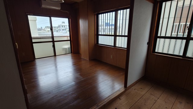 大田アパートの居間・リビング