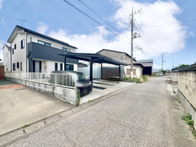 【中古戸建】邑楽郡大泉町大字寄木戸の外観|■外観｜閑静な住宅街で始める新しい暮らし♪開放的な毎日をあなたへ(^^♪
