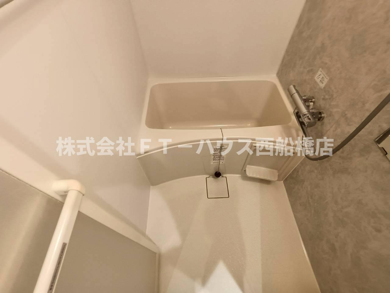 Alivis原木中山の浴室