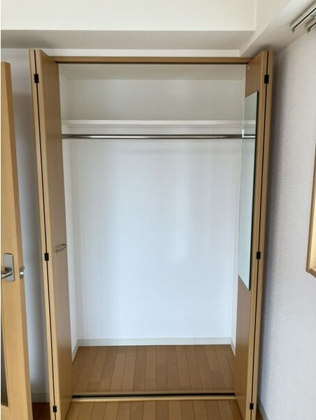 リアライズ沢下町IIの収納