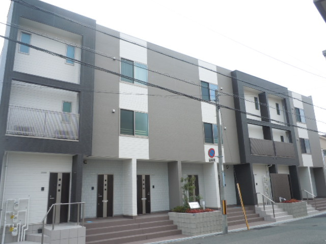 Dorfcourt Villaの外観