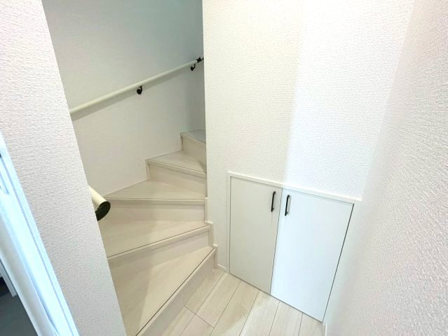 廿日市市前空4丁目　№36369のその他|階段下収納あり