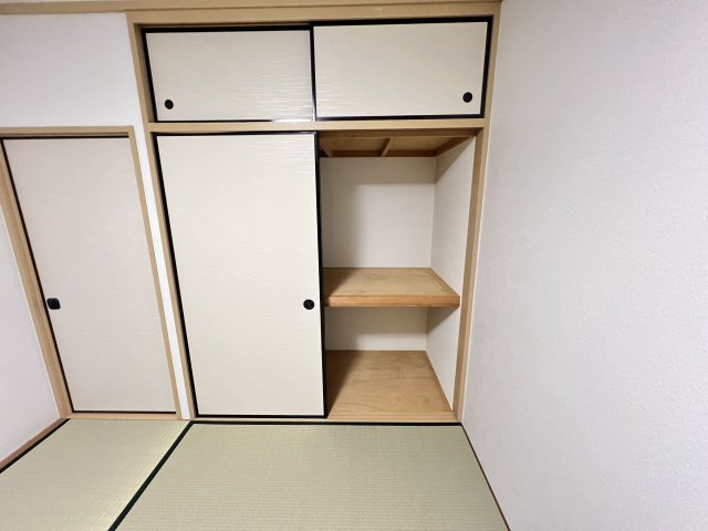 ラフィーネ南郊　Bの収納