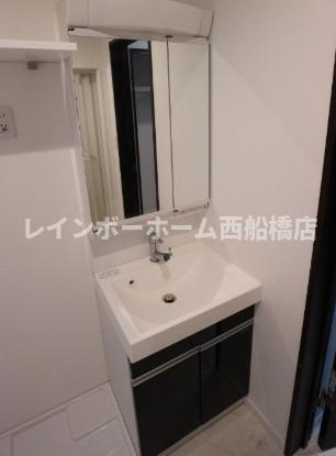 Grandtic検見川の洗面所
