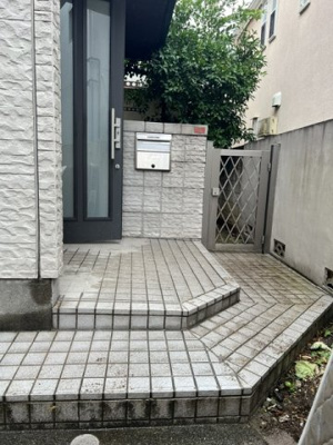【エントランス】 | 和田３丁目戸建て