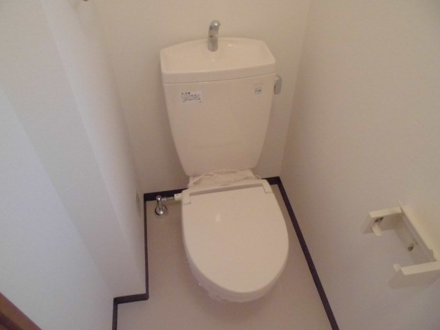 ジュエル曽根東のトイレ