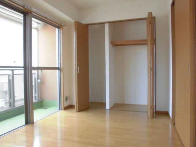 ジュエル曽根東の内装