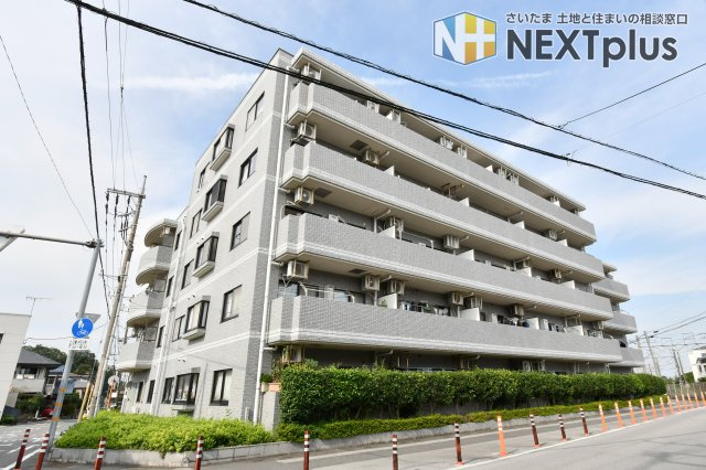 サンハイツ蓮田の外観|◆JR宇都宮線『蓮田』駅徒歩7分！人気の蓮田市駅近物件！周辺商業施設充実で、世代を問わず安心の住環境です！お部屋5階建ての3階部分南西向きで日当り・眺望良好！開放感あふれる室内で上質な毎日を送れます◎