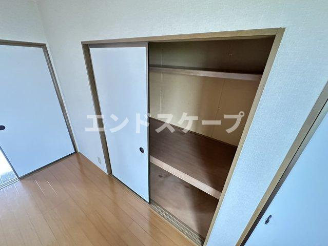 スリーゼ　Ｃの収納|高崎、前橋のお部屋探しはエンドスケープまで！お客様の理想お聞かせ下さい♪