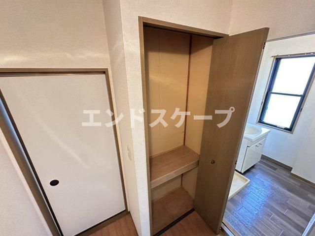 スリーゼ　Ｃの収納|高崎、前橋のお部屋探しはエンドスケープまで！お客様の理想お聞かせ下さい♪