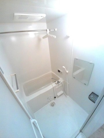 マ　メゾン菊住Ｗの浴室