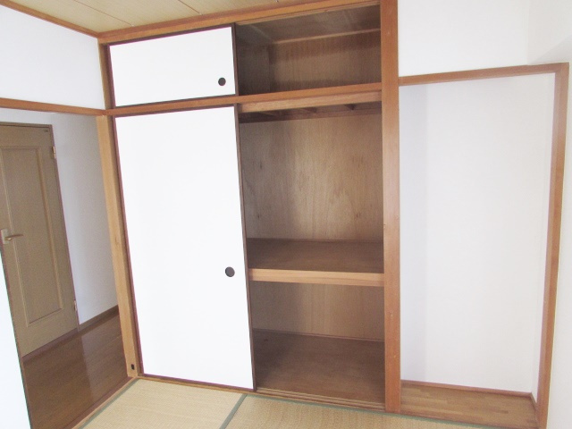 第二寿楽アビタシオンの収納