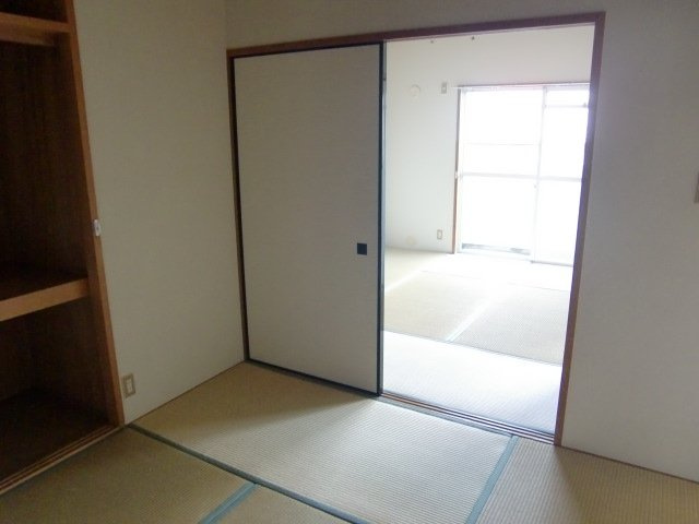 豊中ガーデンズの内装
