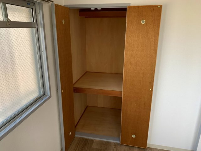 スカイハイツ緑地の収納