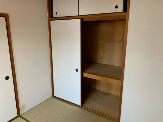 スカイハイツ緑地の収納