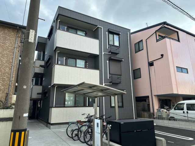 グラン弥富通の外観