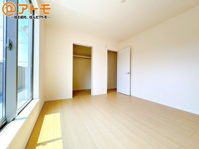 【寝室】 | 沼津市下香貫2095番　新築一戸建て　全1棟 | 毎日すごす部屋の広さや陽当りも気になるポイントですね！現地で体感してみてください♪