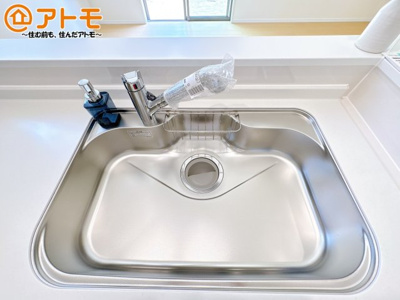 【設備】 | 沼津市下香貫2095番　新築一戸建て　全1棟 | 広いシンクは使い勝手良好です♪