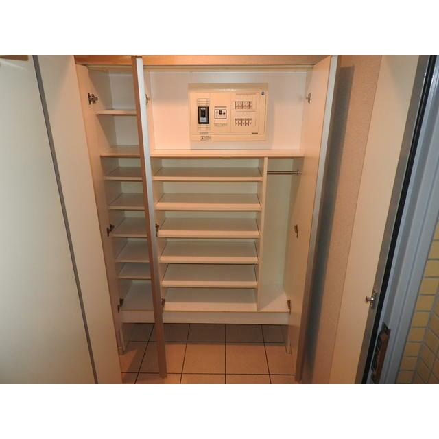 ミオカステーロ代々木の収納