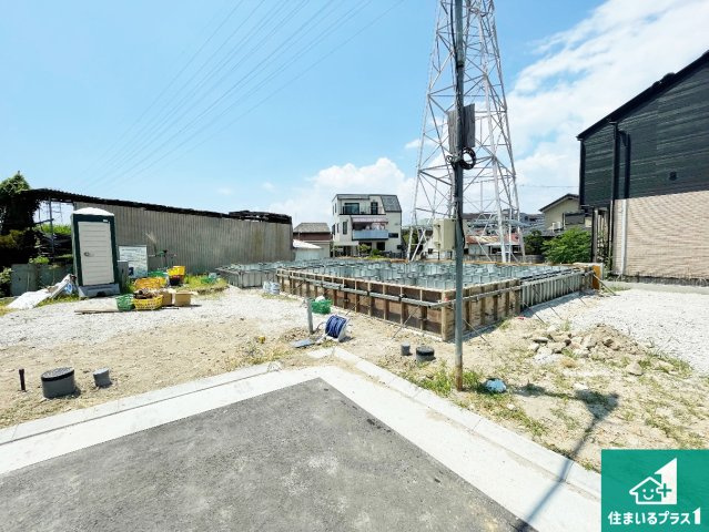 尼崎市田能　新築一戸建ての外観|現在建築中！落ち着いた街並みで新生活を始めることが出来そう！周辺の物件も併せてご紹介させて頂きます！