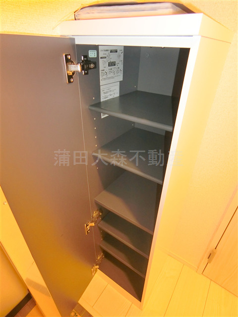 グランコート矢口渡の収納|玄関収納