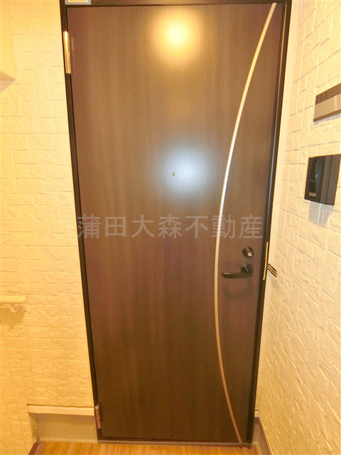 グランコート矢口渡の玄関
