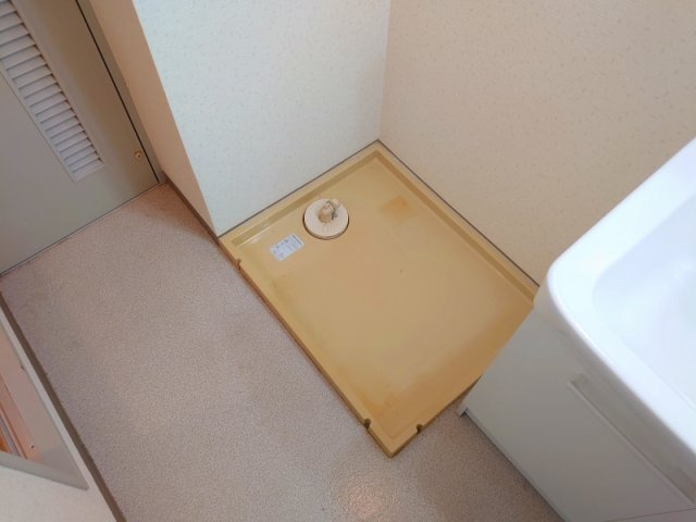 スリーエヌ豊中の洗面所